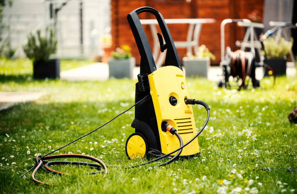 Best Patio and Deck Pressure Washing  in North Springfield, VA